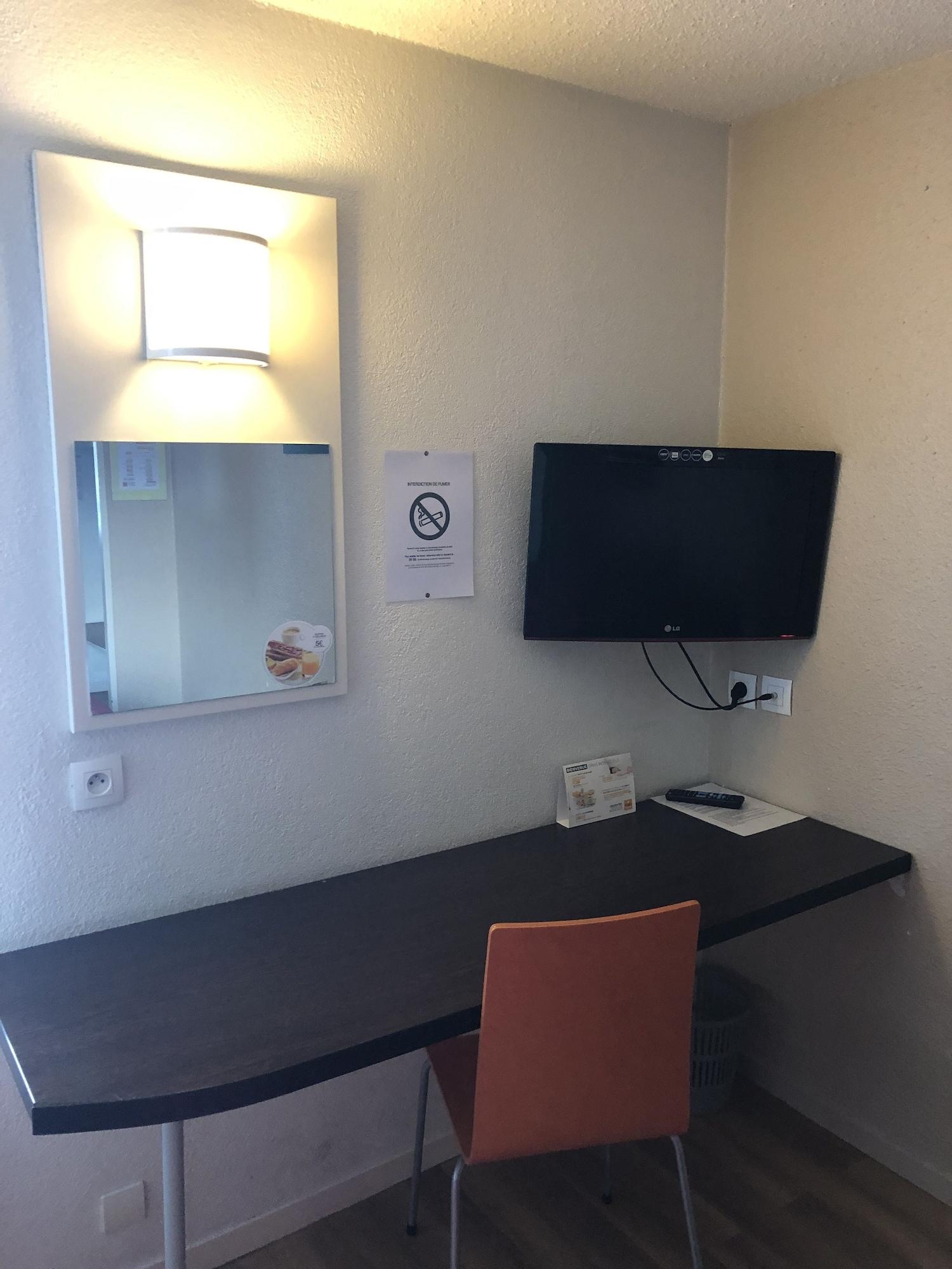 Hotel Bhoma Troyes La Chapelle-Saint-Luc Ngoại thất bức ảnh