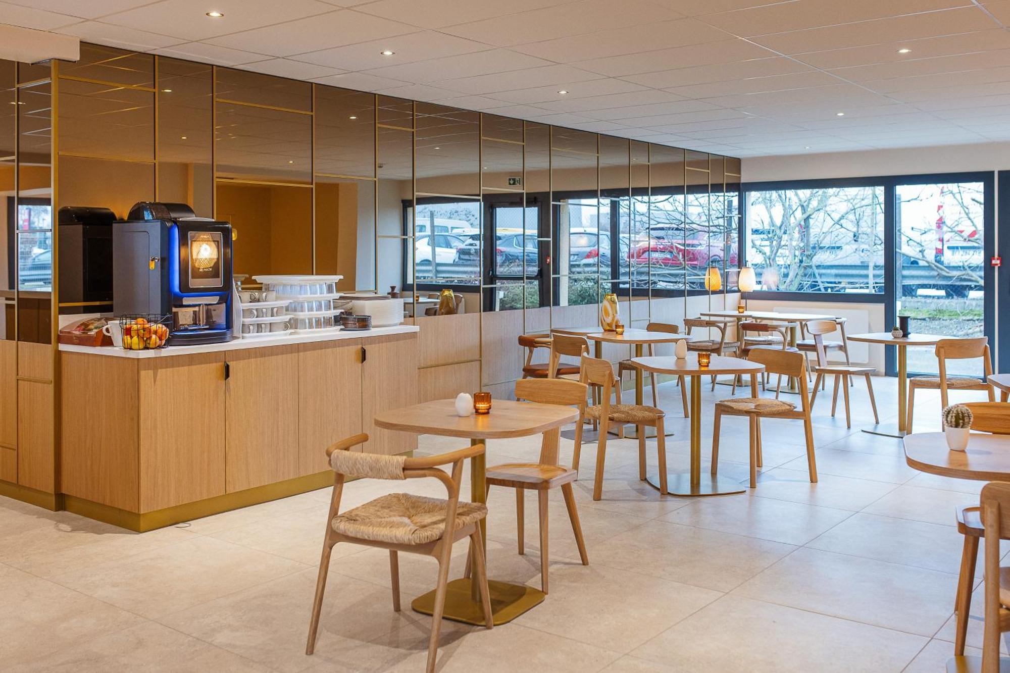 Hotel Bhoma Troyes La Chapelle-Saint-Luc Ngoại thất bức ảnh