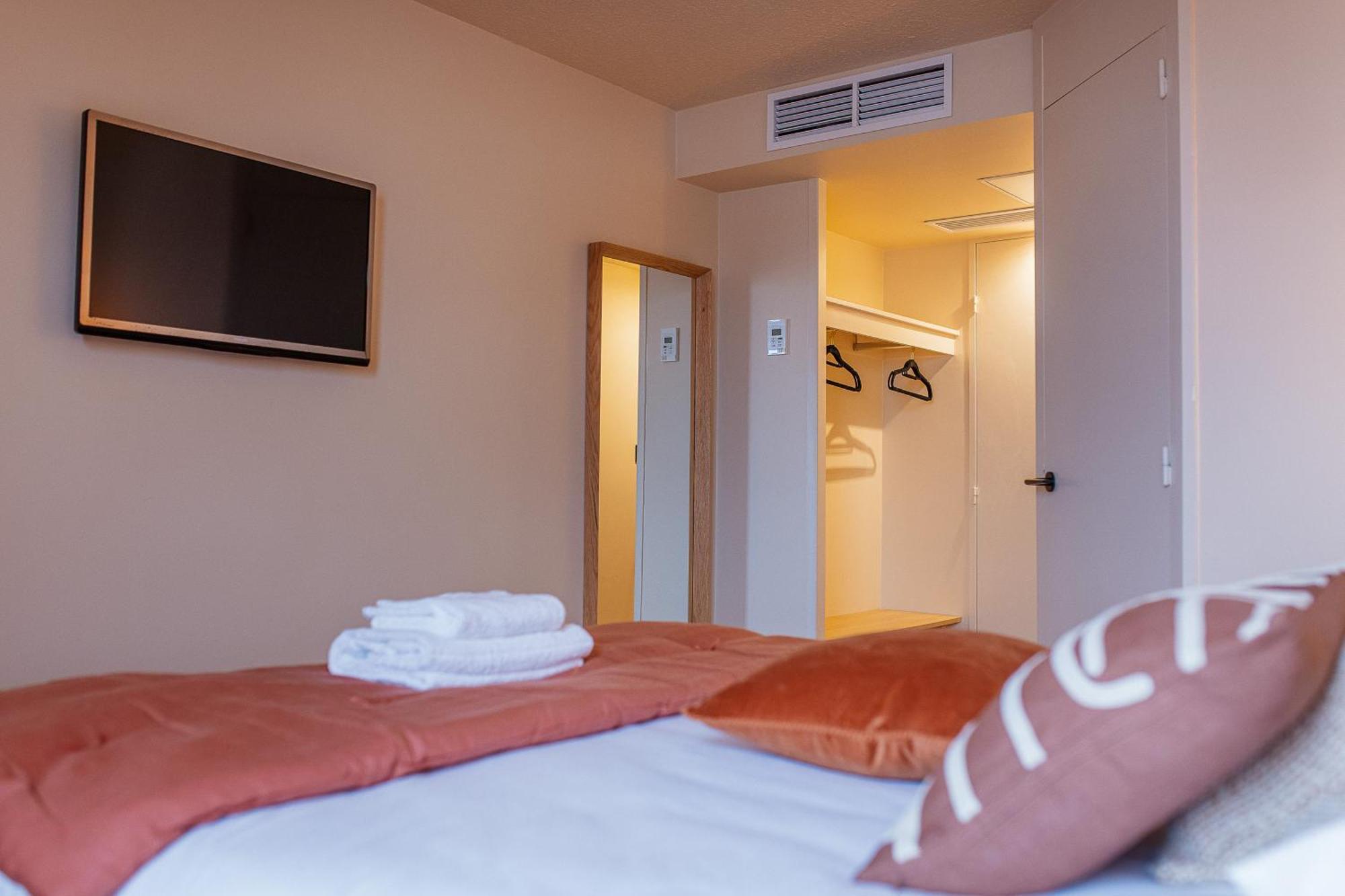Hotel Bhoma Troyes La Chapelle-Saint-Luc Ngoại thất bức ảnh
