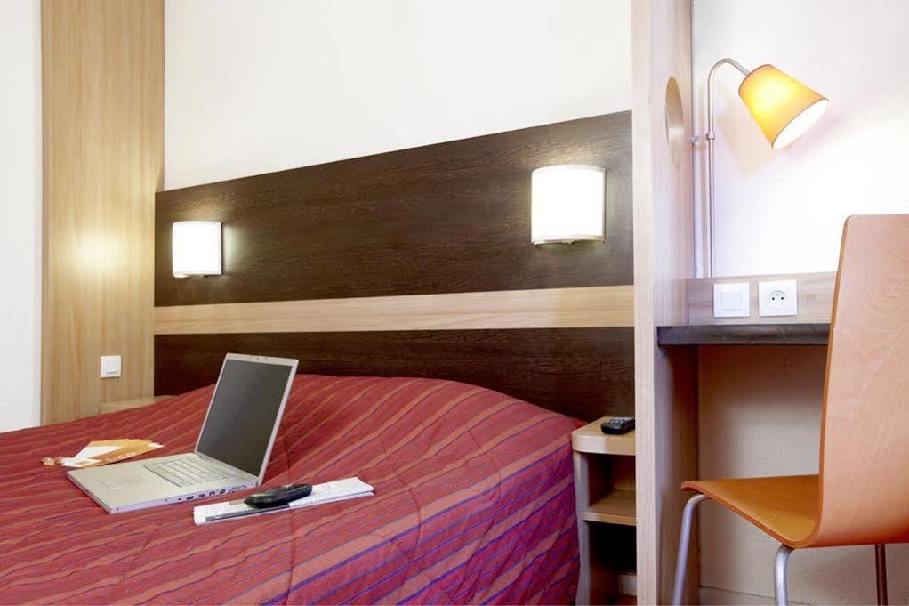 Hotel Bhoma Troyes La Chapelle-Saint-Luc Ngoại thất bức ảnh