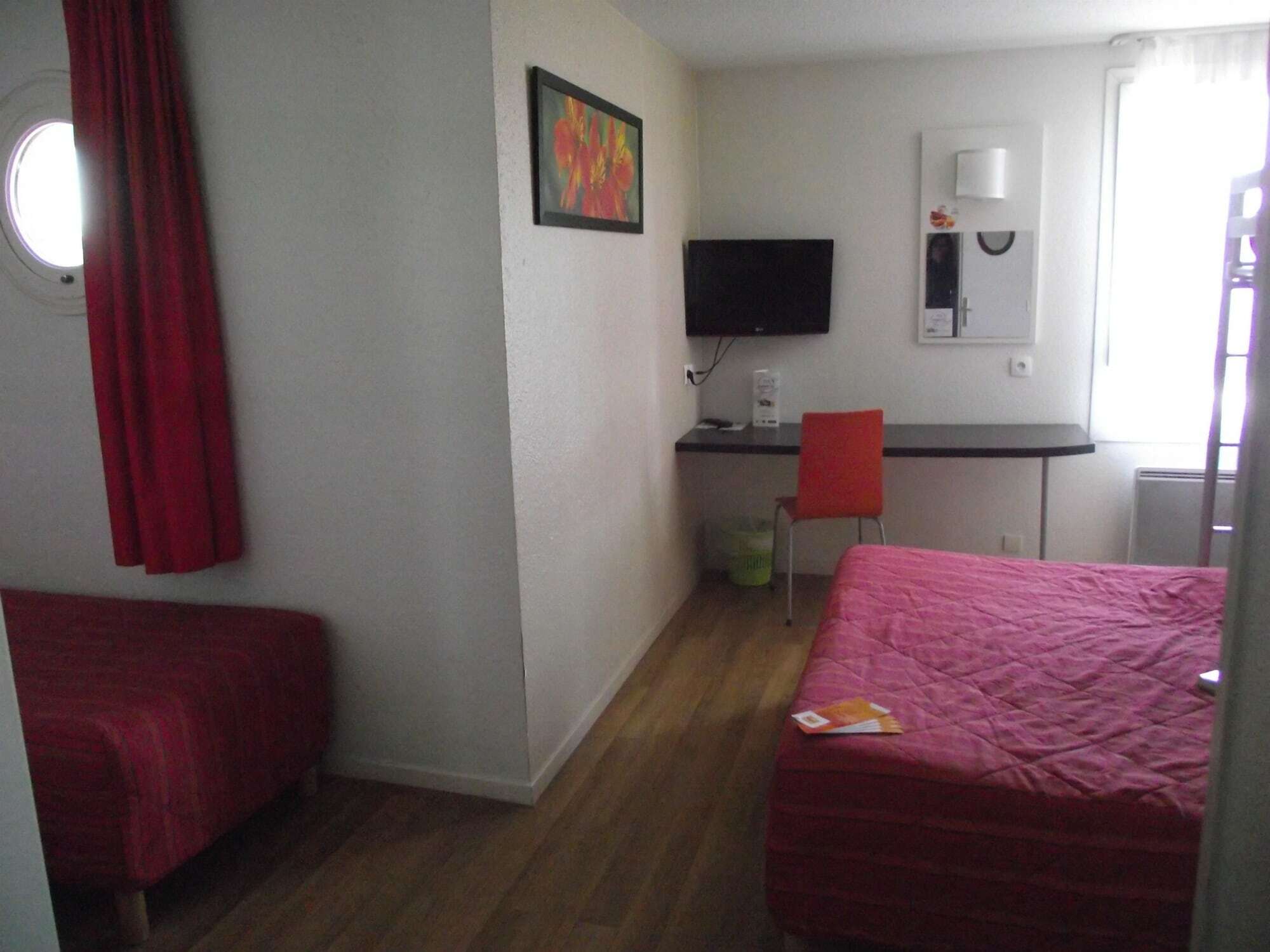 Hotel Bhoma Troyes La Chapelle-Saint-Luc Ngoại thất bức ảnh